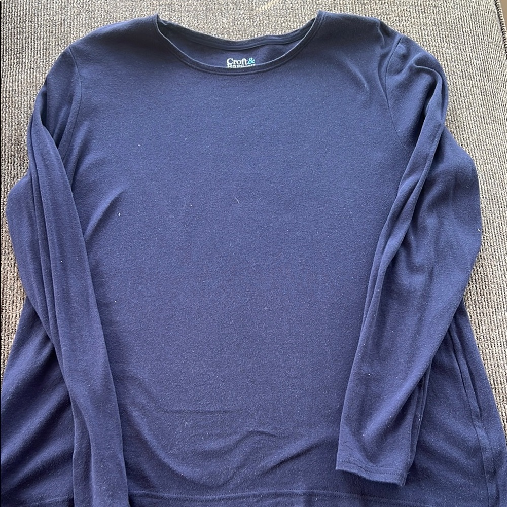 Croft & Barrow Navy Long Sleeve Top